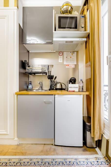 Premium Studio 2 Minutes Walk From Champs-Elysees Paris Luaran gambar